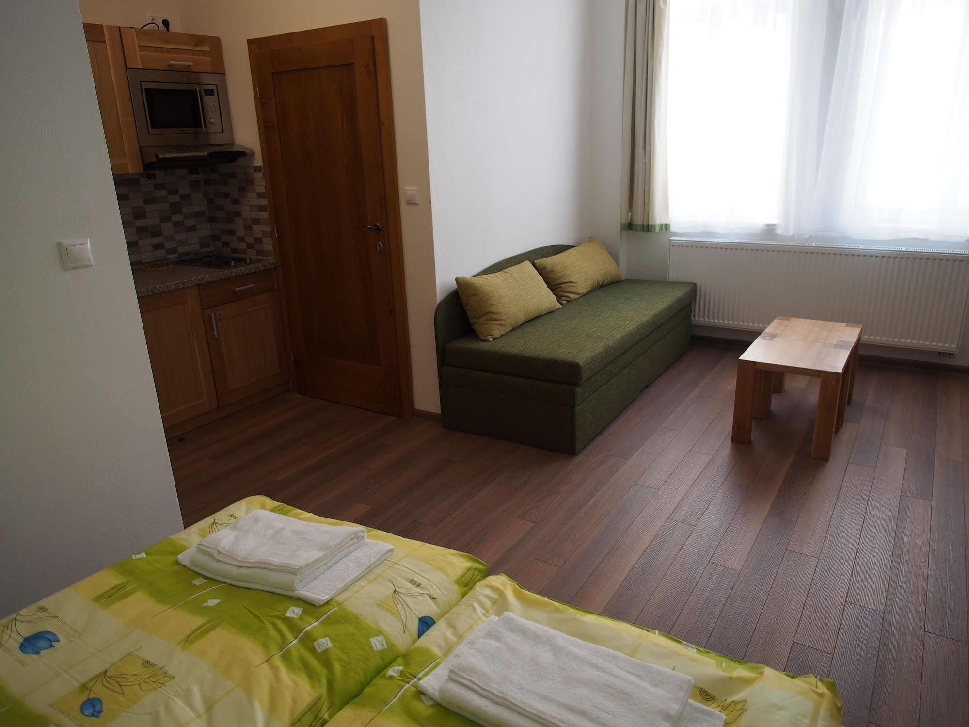 Apartman Helenka Stara Morava Татранська Ломниця Екстер'єр фото